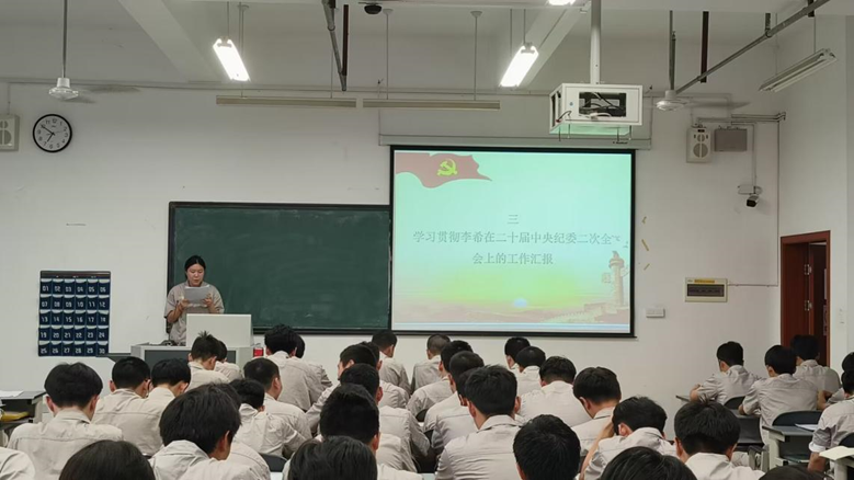 庾双领学报告文件.png